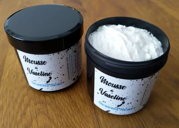 Mousse de Vaseline pour tattoo – Image 3